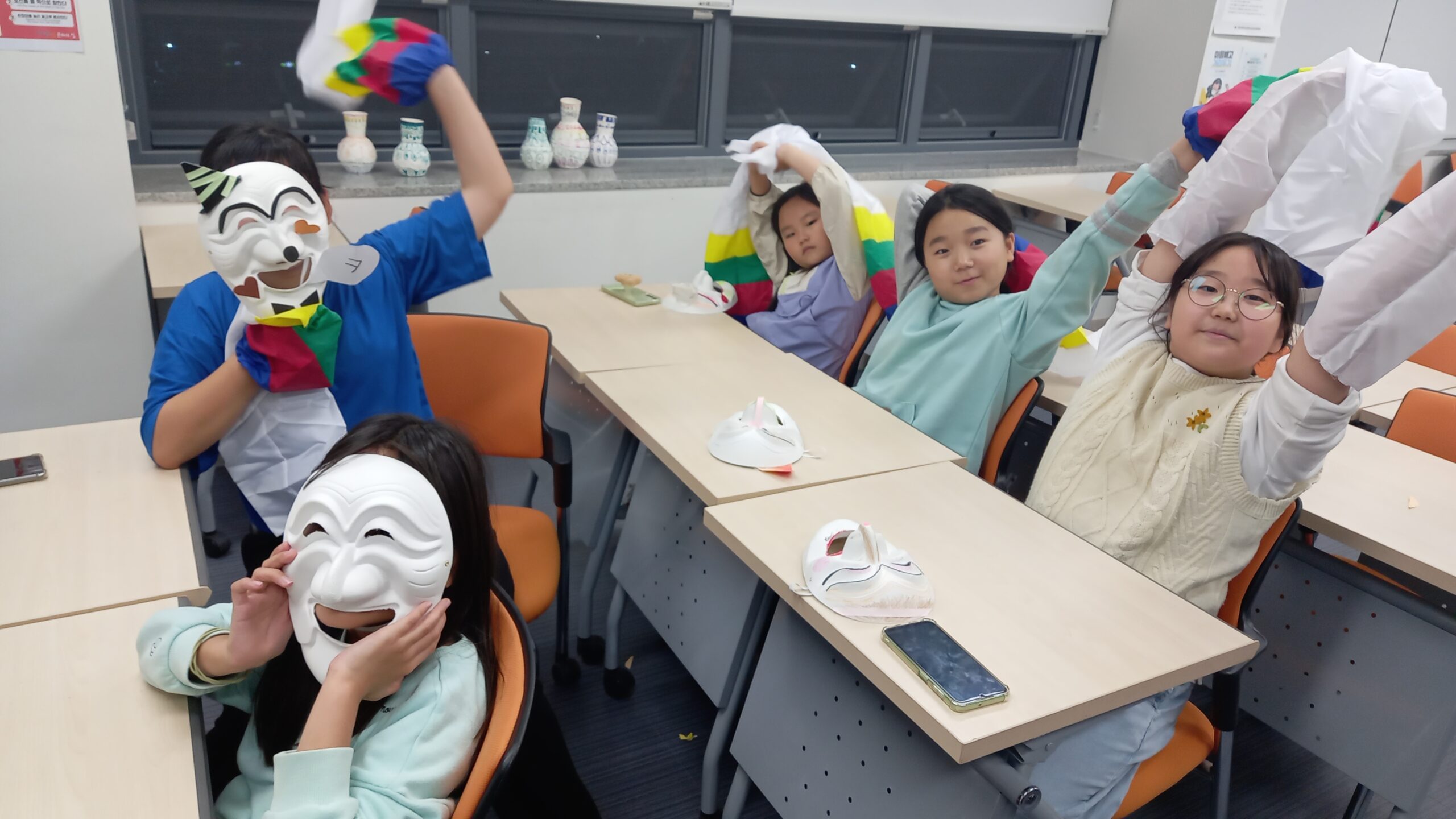 전통놀이 – 탈 만들기(2023.11.3)