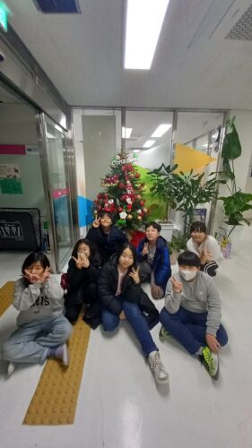 크리스마스 트리 꾸미기(2023.12.1)